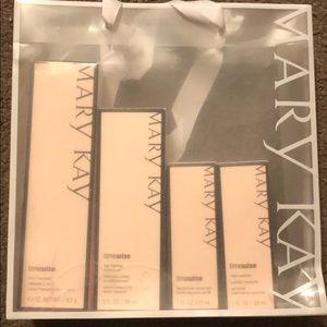 Mary Kay Timewise Miracle Set